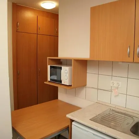 Hostel Imola *